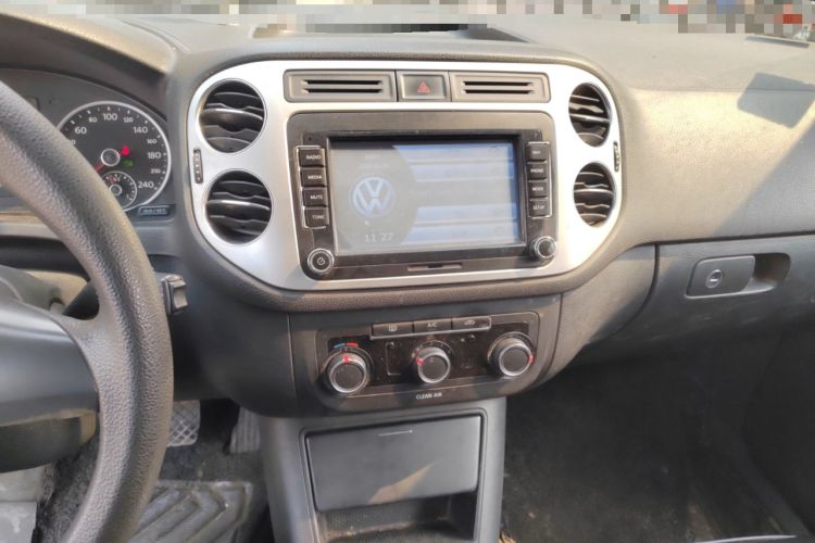 Used Volkswagen Tiguan 2015 1.8TSI Automatic Two-Wheel Drive Trend Edition
