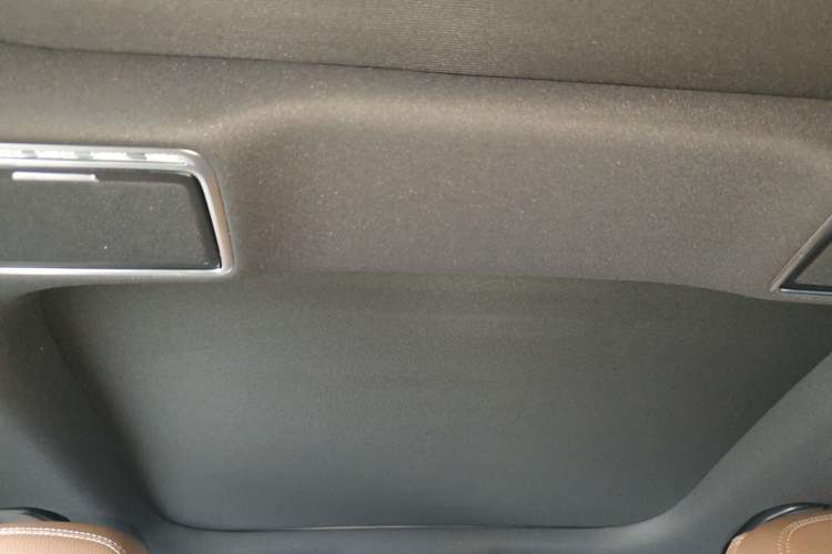 Used Mercedes-Benz E-Class 2022 Revised Version E 300 L Sporty and Stylish Edition
