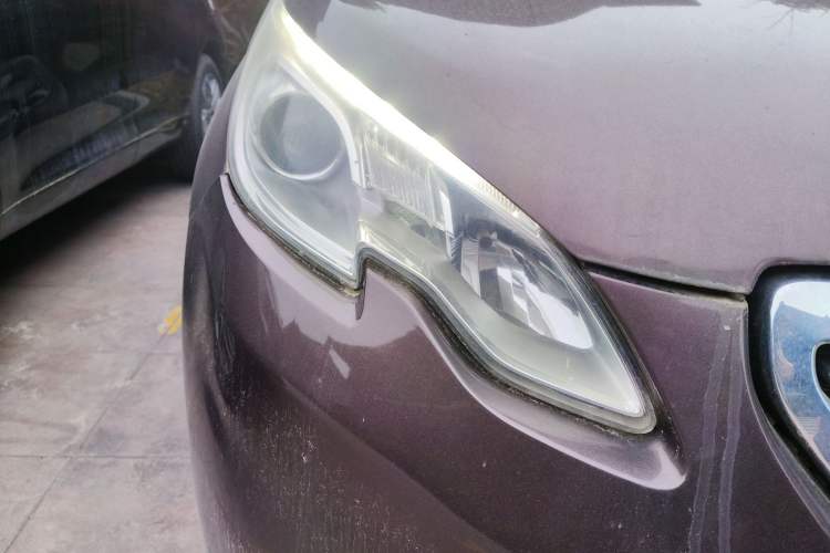 Used Peugeot 2008 2014 1.6L Automatic Navigation Edition Right Front Headlight