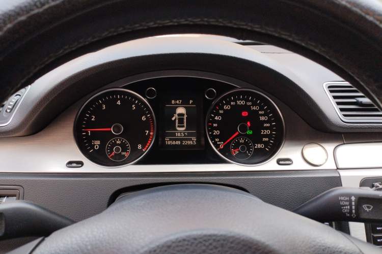 Used Volkswagen FAW-Volkswagen CC 2011 2.0 TSI Luxury Edition Instrument Cluster