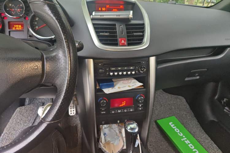 Used Peugeot 207 2013 1.6L CC Automatic Fashion Edition
