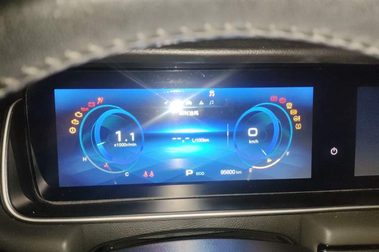 Used GAC Trumpchi M6 2019 270T DCT Prestige Edition (7-seater) China VI