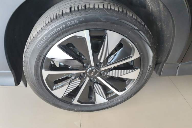 Used BYD Song PLUS New Energy 2025 EV Intelligent Driving Version 520km Premium Model