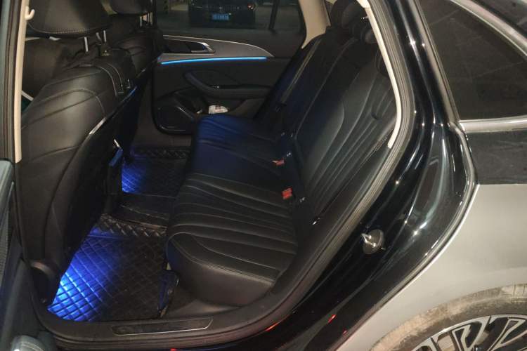 Used Hongqi H5 2023 2.0T Automatic Smart Connect Flagship Edition Left Rear Seat