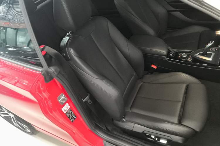 Used BMW 2 Series 2019 225i Convertible Coupe Sports Design Package