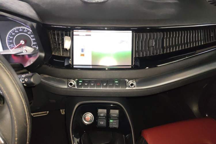 Used Haval H2s 2017 Red-Label 1.5T Dual-Clutch Luxury Model