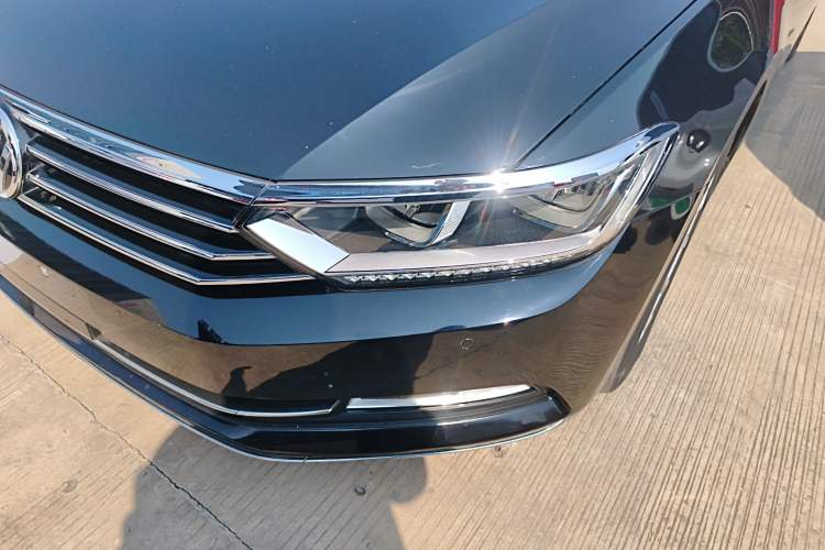 Used Volkswagen Magotan 2019 330TSI DSG Leading Edition China V Standard