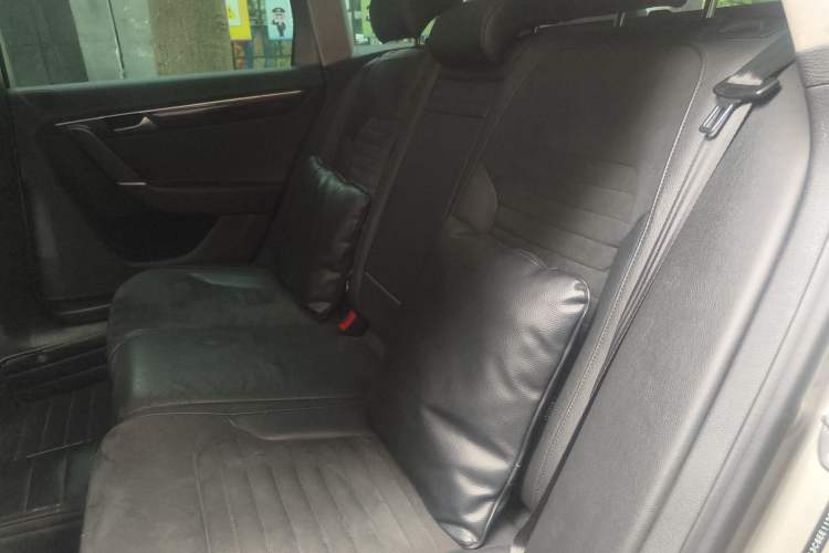 Used Volkswagen Magotan 2012 Travel Edition 2.0 TSI Comfort Version