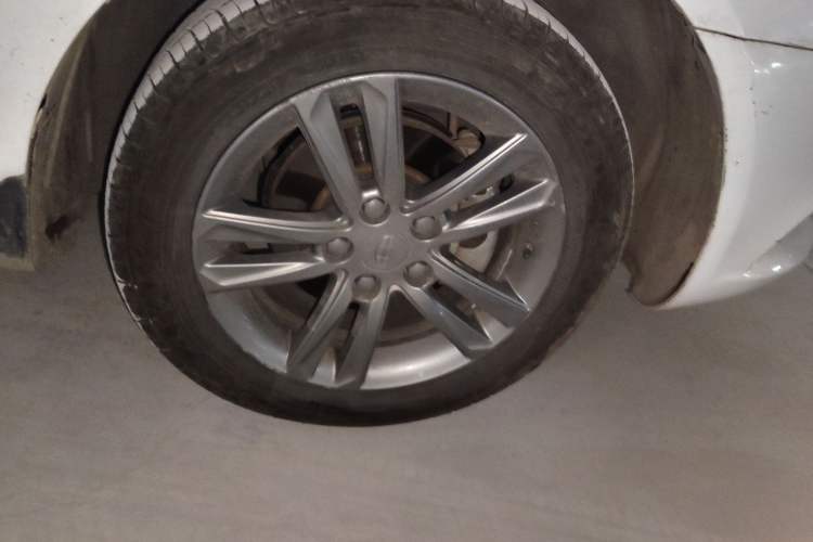 Used Geely Auto Emgrand 2017 Sedan Million Edition 1.5L Manual - Upward Version