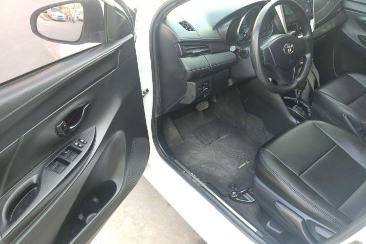 Used Toyota YARiS L Zhi Xuan 2019 1.5E CVT Dynamic Edition China VI compliant