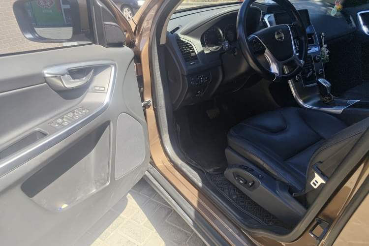 Used Volvo XC60 2012 T5 Comfort Edition Driver Seat