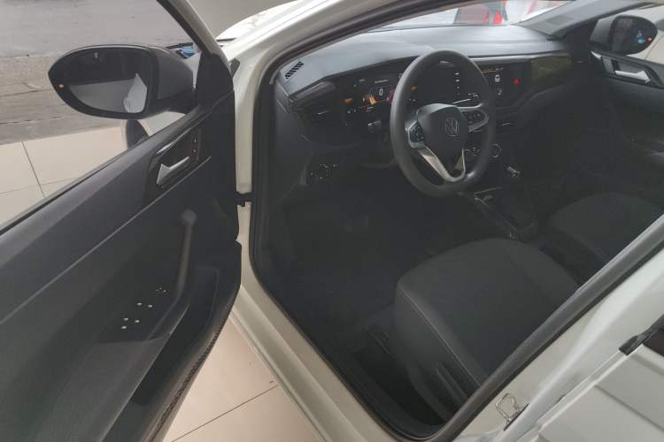 Used Volkswagen Lavida 2025 New Sharp 1.5L Outstanding New Edition Driver Seat