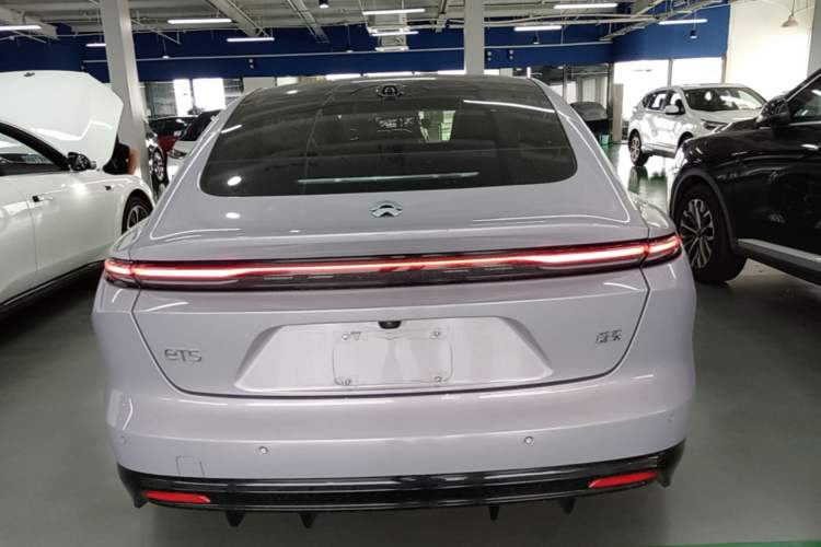 Used Nio ET5 2025 75 kWh