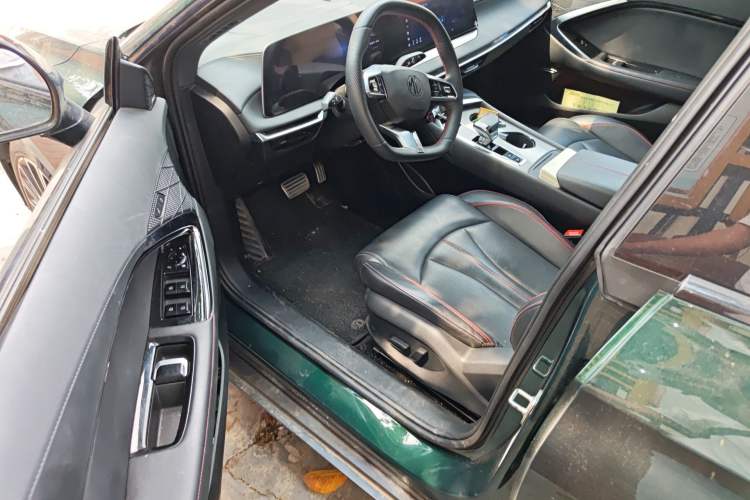 Used MG 7 2023 2.0T Automatic Hunter Luxury Edition Driver Seat