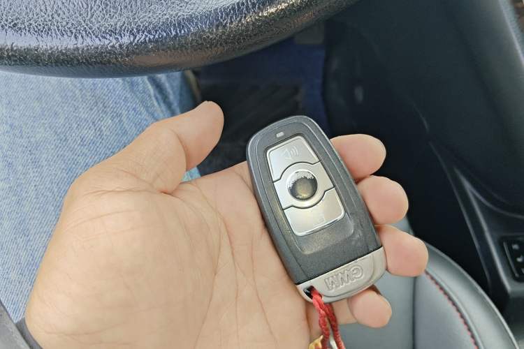 Used Haval H6 2015 Sport Edition 1.5T Manual Two-Wheel Drive Elite Model
