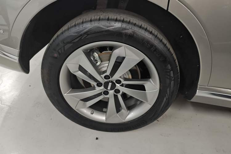 Used Wey Mocha New Energy 2024 Hi4 Four-Wheel Drive Long-Range Version
