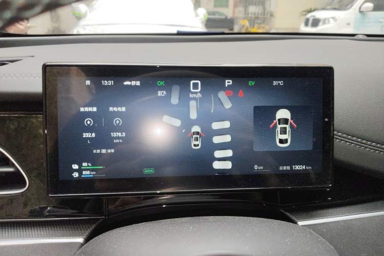 Used BYD Seal 06 New Energy 2025 DM-i Smart Drive 120KM Prestige Model Instrument Cluster