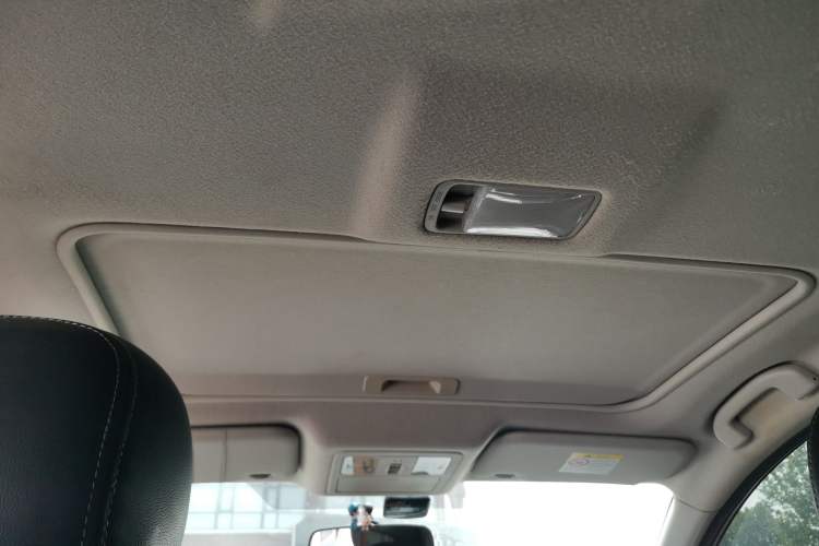 Used Nissan Tiida 2021 1.6L CVT Cool Edition
