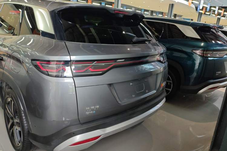 Used BYD Song L DM-i 2025 Intelligent Driving Version 112 km Beyond-Range Type