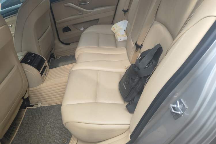 Used BMW 5 Series 2013 525Li Luxury Model Left Rear Seat