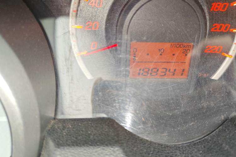 Used Honda Fit 2011 1.3L automatic comfort version Odometer Close Up