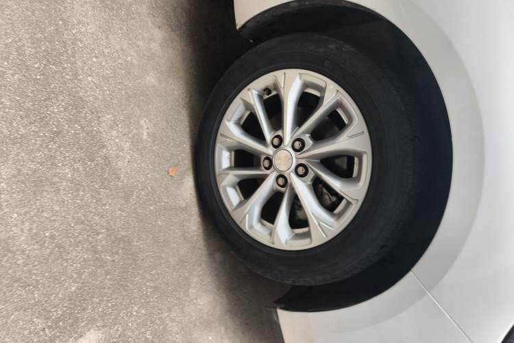 Used Chevrolet Monza 2023 1.5L Dual-Clutch WOW Enjoyment Edition Right Front Wheel Hub