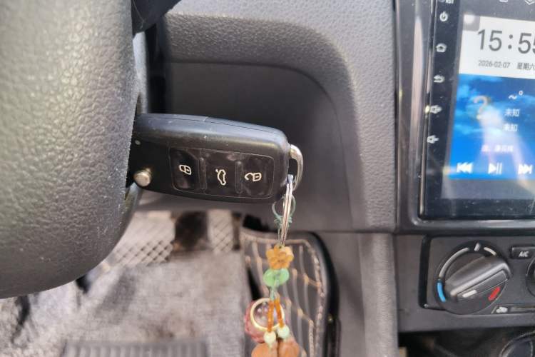 Used Volkswagen Santana 2015 Haval H6 1.6L Automatic Luxury Model