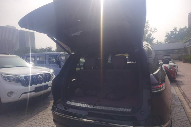 Used Nio ES8 2026 Model 6-seat Executive Luxury Edition Trunk