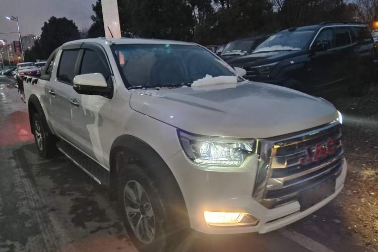 Used JAC T8 2018 2.0T Diesel Two-Wheel Drive Prestige Version Big Double HFC4DB2-1D1
