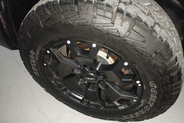 Used Formula Leopard 5 2023 Cloud Ride Flagship Edition
