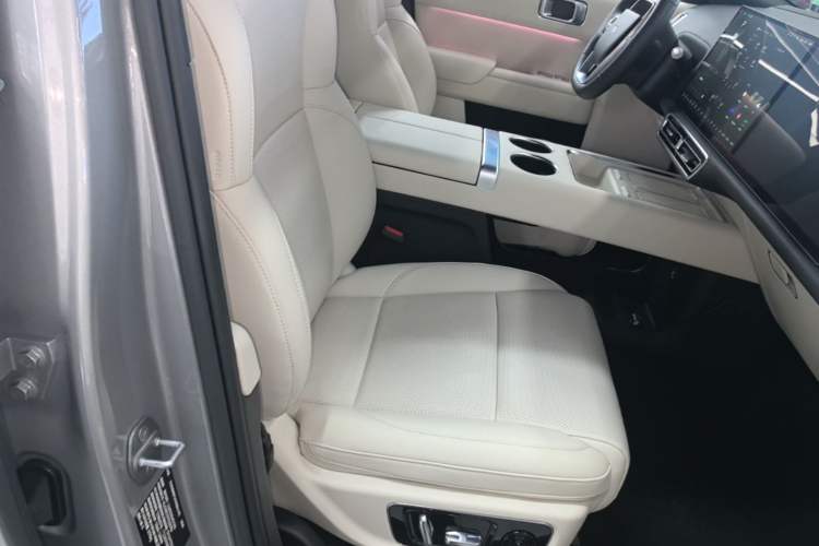 Used Li Auto L9 2024 Ultra Model
