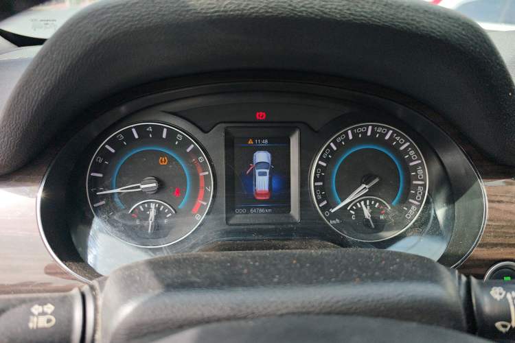 Used Haval H2 2016 Red-Label 1.5T Manual Two-Wheel Drive Luxury Model