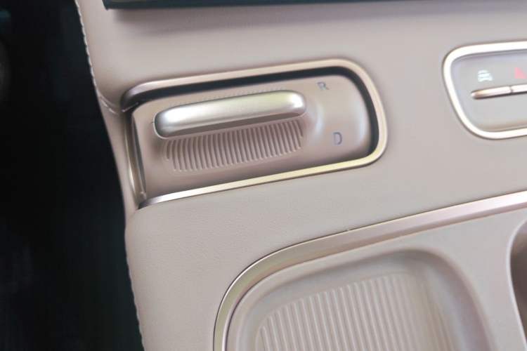 Used Nio ES6 2024 75 kWh
