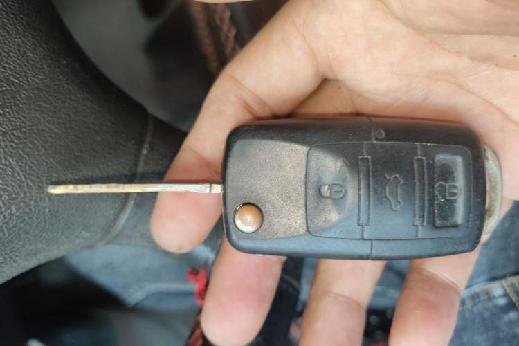 Used CHANGAN KAICHENG Star 9 2015 1.5L CNG Base Version 4G15S Vehicle Key