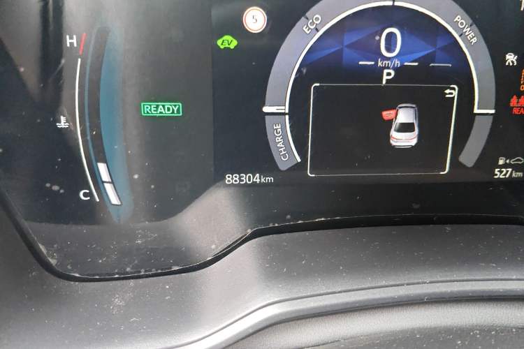 Used Toyota Corolla 2023 1.8L Smart Electric Hybrid Dual-Motor Pioneer Edition Odometer Close Up