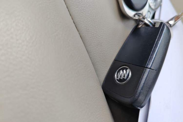 Used Buick GL8 2017 25S Prestige Version China V Standard