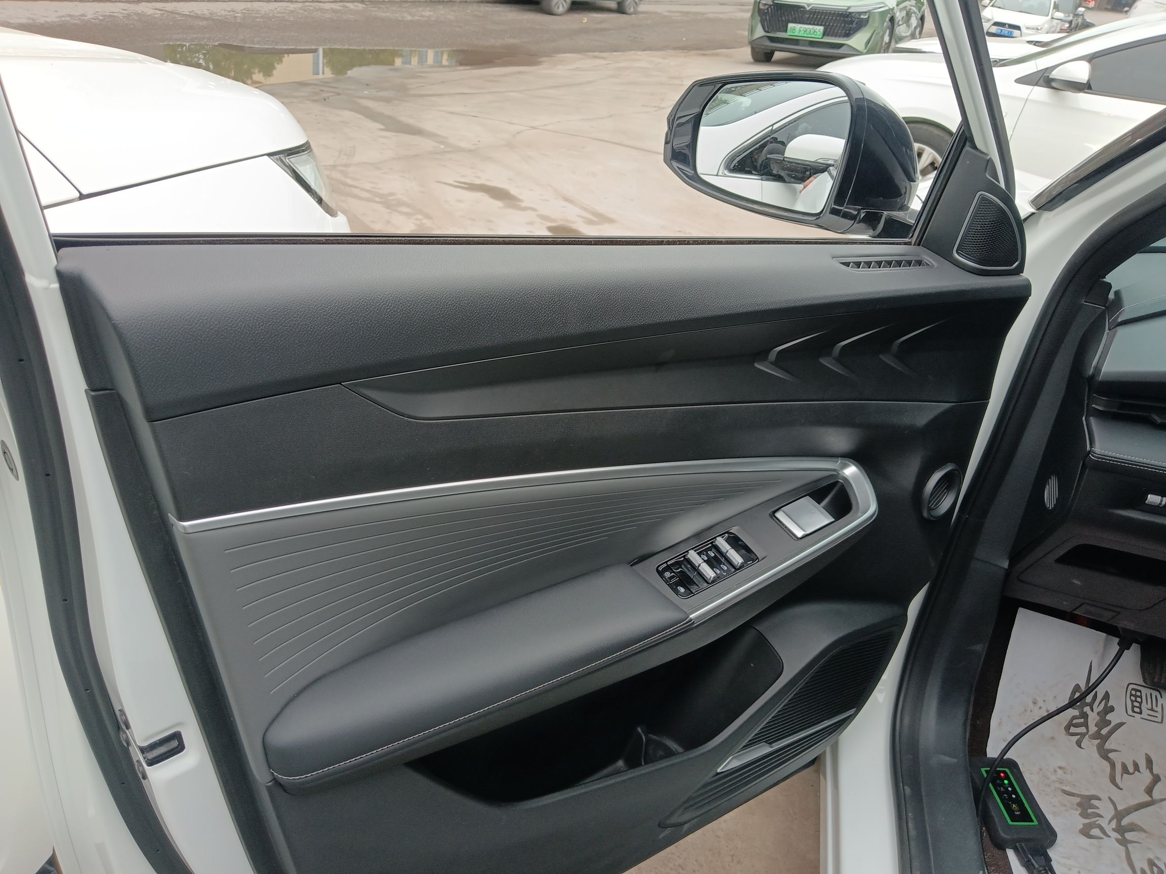 Geely Auto Emgrand X7 Sport 2023 Boyue COOL 1.5TD Smart Connect+ — снимка 20