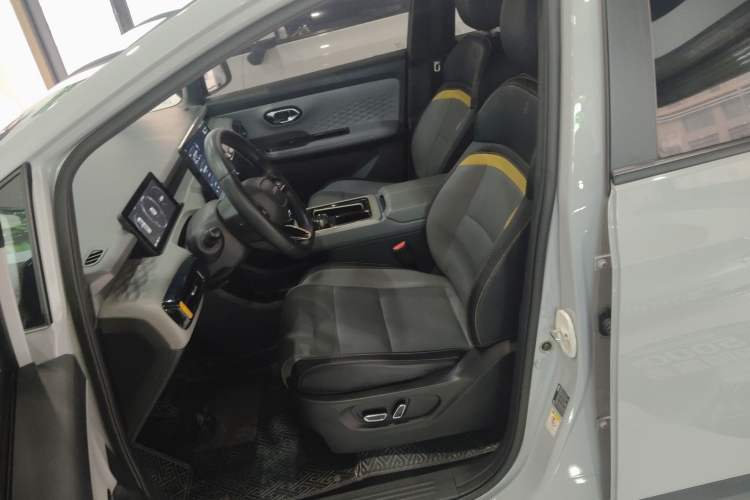 Used AION Y 2022 70 Intelligent Edition Lithium Iron Phosphate