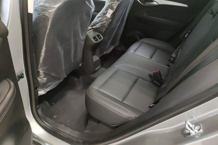 Used Buick Envision 2025 25T Entry-Grade Platinum Edition