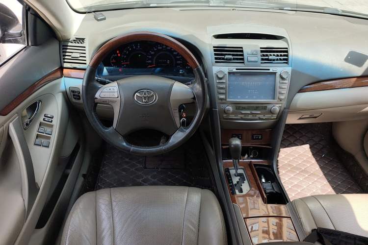 Used Toyota Camry 2013 200G Classic Luxury Edition Steering Wheel