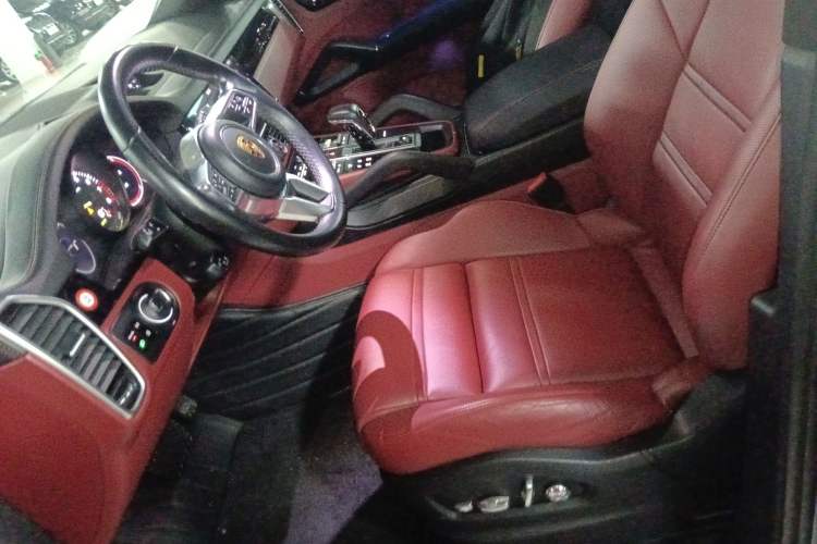 Used Porsche Cayenne E-Hybrid 2020 Cayenne E-Hybrid 2.0T
