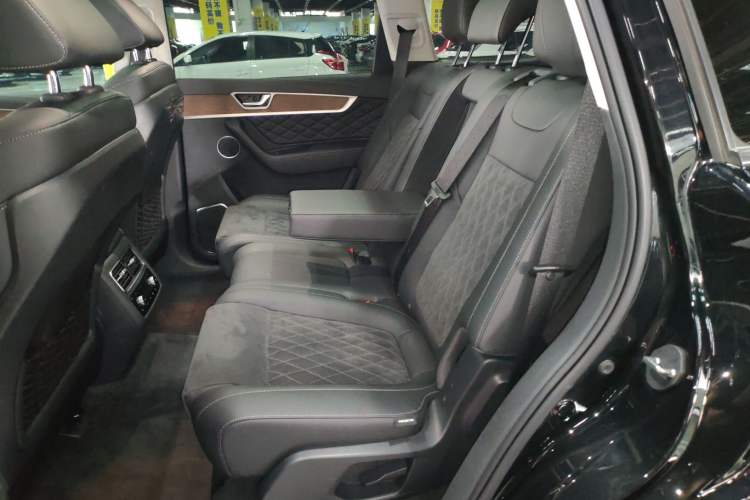 Used Hongqi HS7 2021 2.0T DCT Two-Wheel Drive Smart Connect Flagship Edition
