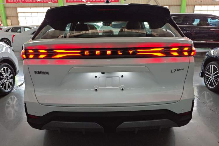 Used Geely Galaxy L7 2025 EM-i 115km Exploration+ Edition
