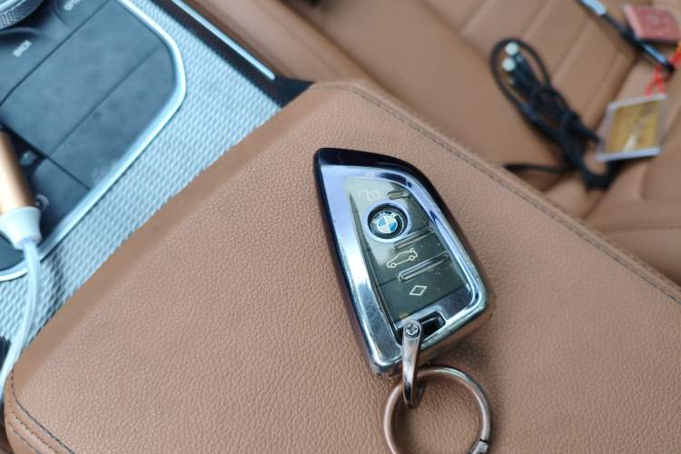 Used BMW 3 Series 2020 Facelifted 325Li M Sport Night Edition Package
