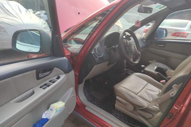 Used Suzuki SX4 2007 Hatchback 1.6L Manual Luxury Model