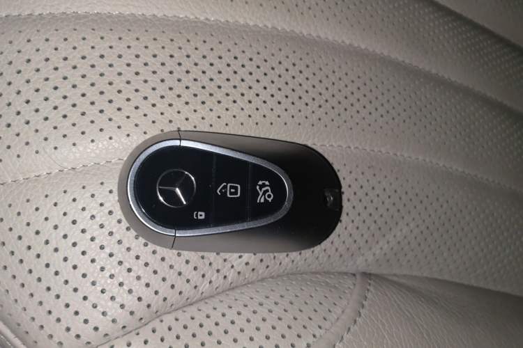 Used Mercedes-Benz EQS 2022 450+ Luxury Edition Vehicle Key