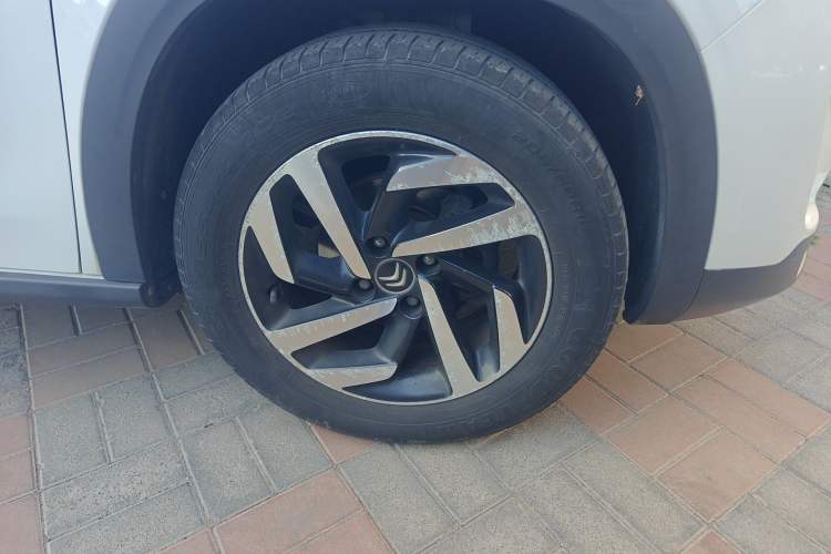 Used Citroen C3-XR 2015 1.6L Automatic Pioneer Model Right Front Wheel Hub