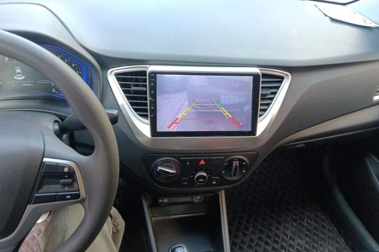 Used Hyundai Verna (new generation) 2020 1.4L Manual GLS Cool Edition