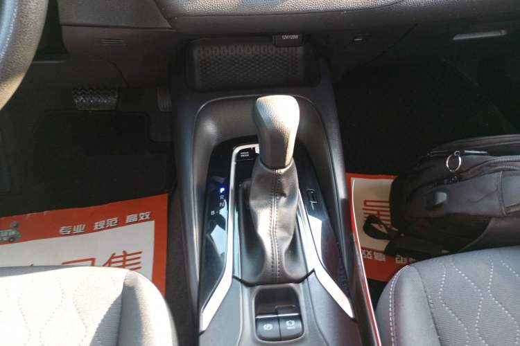 Used Toyota Corolla 2023 1.8L Smart Electric Hybrid Dual-Motor Pioneer Edition Gear Lever