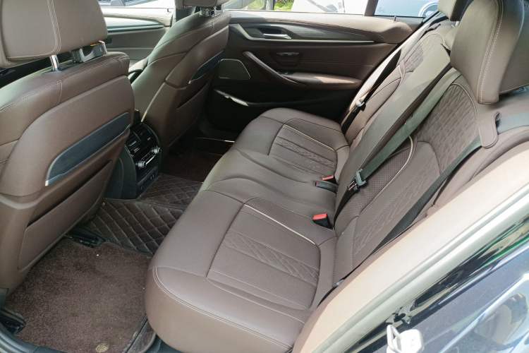 Used BMW 5 Series 2021 530Li Luxury Edition M Sport Package
